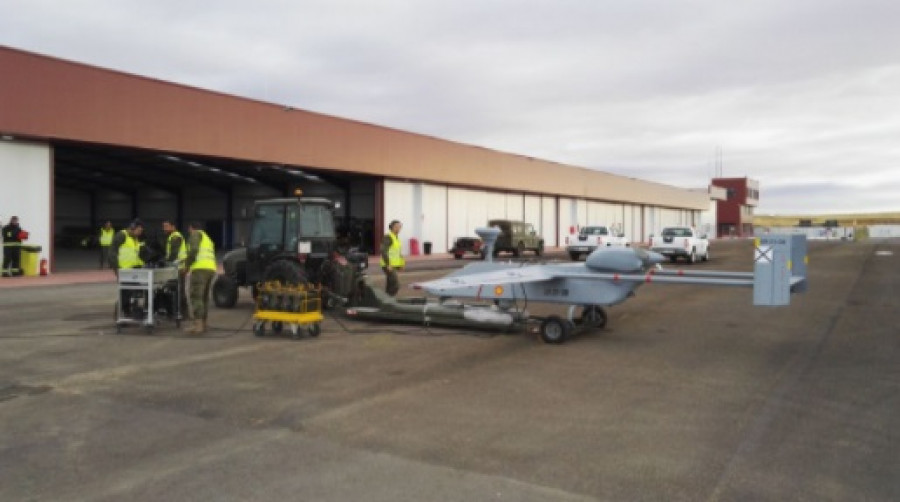 Un dron Searcher en la base Conde de Gazola.