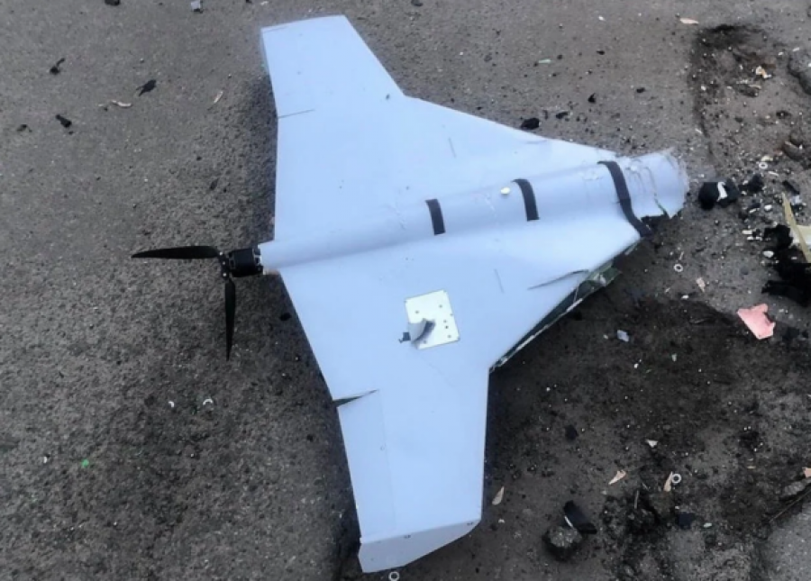 Dron derribado en Kiev. Foto Twitter RALee85
