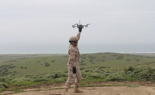 Ejercicio con el RPAS Huggin. Foto Armada