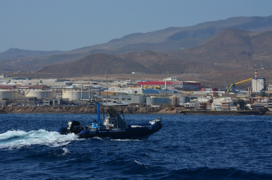 USV  Plocan-Tres durante la realización de las pruebas