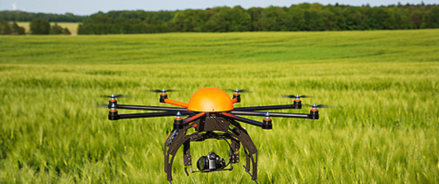 UAV.