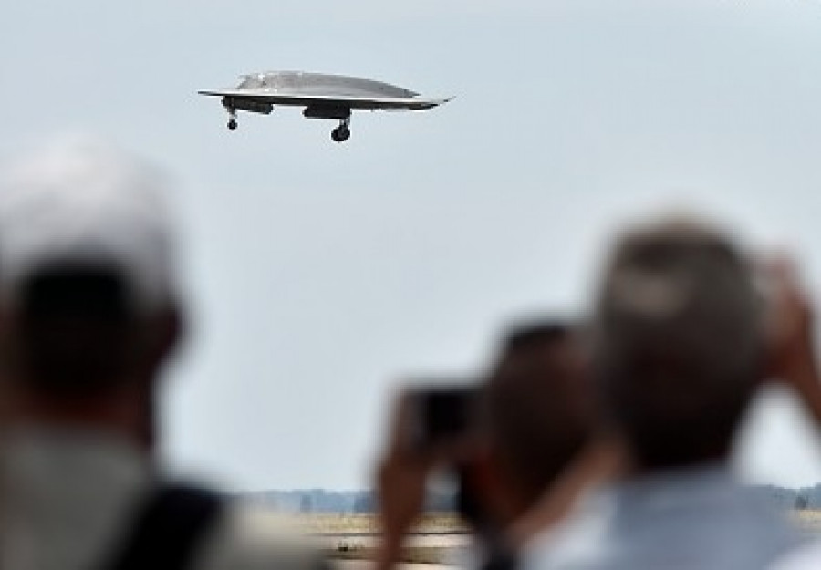 160607 neuron francia ucav uas uav dron dassault aviation