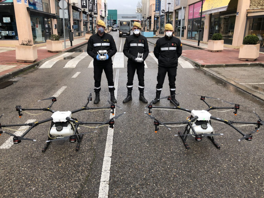 La UME en la desinfección de las ciudades con RPAS. Foto DJI.