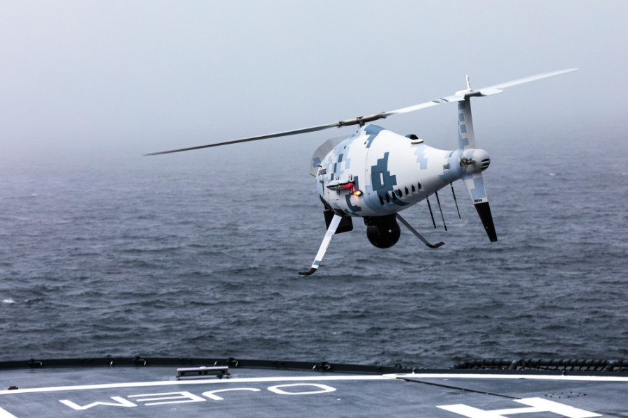 S-100 en la pruebas en Finlandia. Foto Schiebel.
