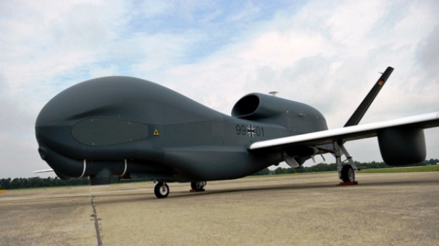 Euro Hawk estacionado en Alemania. Foto Northrop Grumman,
