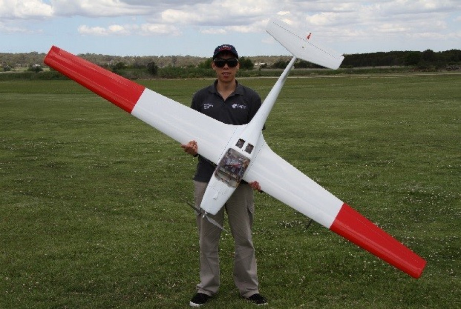 Sydney investigador Andrew Gong propulsion hidrogeno