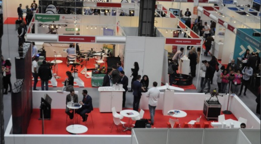 The drone show primera edicion  eWorld