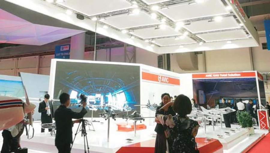 Avic dubai air show  AVIC