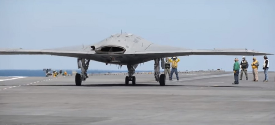 Boeing MQ25  Boeing