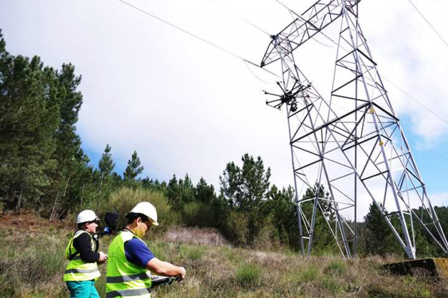 161027 electricidad tendido rpas uas uav drones fenosa hemav
