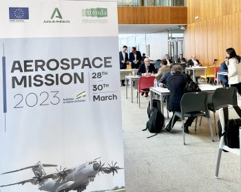 Andalucía potencia la diversificación aeronáutica con una misión comercial