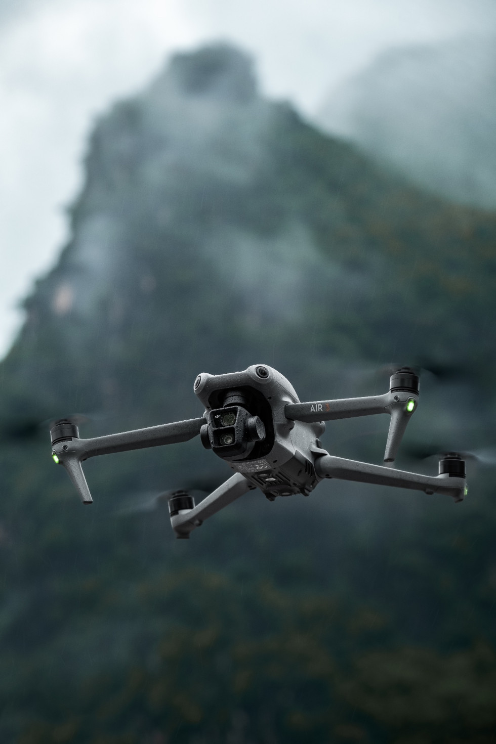 Dron DJI Air 3