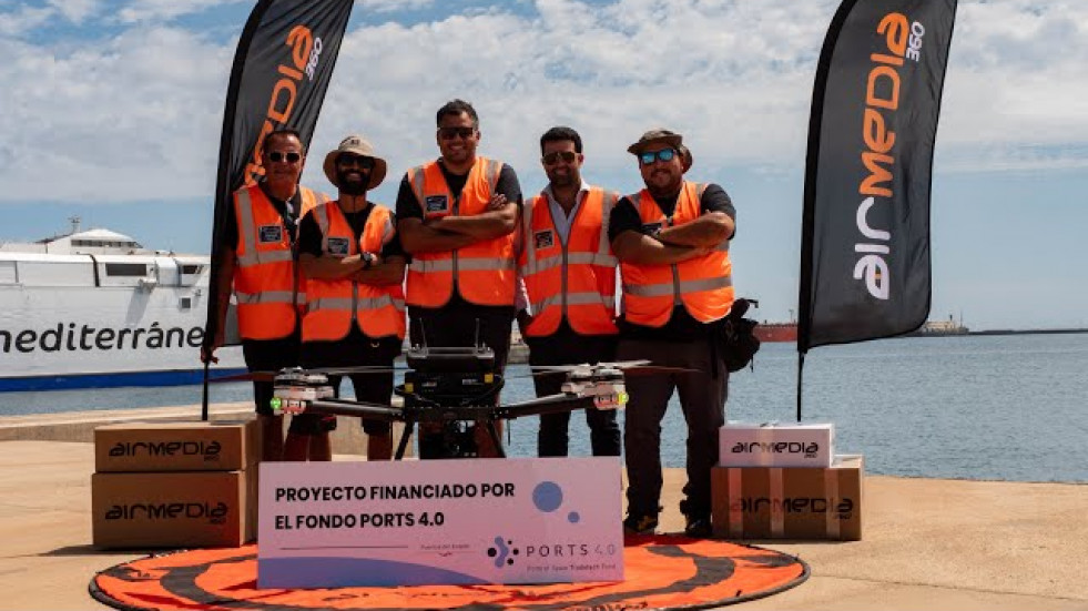 Presentación del dron 'Stratos Industrial PT-25' para operaciones logístico-portuarias