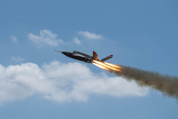 Aeronave no tripulada de combate XQ 58A Valkyrie de la estadounidense Kratos. Foto. Airbus
